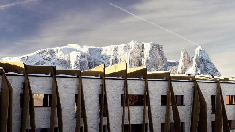 هتل Como Alpina Dolomites