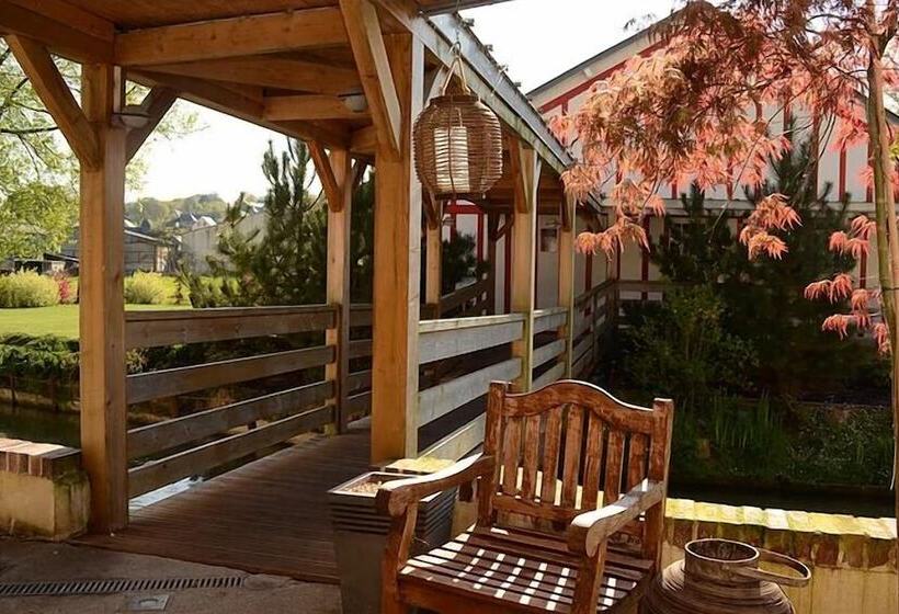 ホテル Auberge De La Durdent