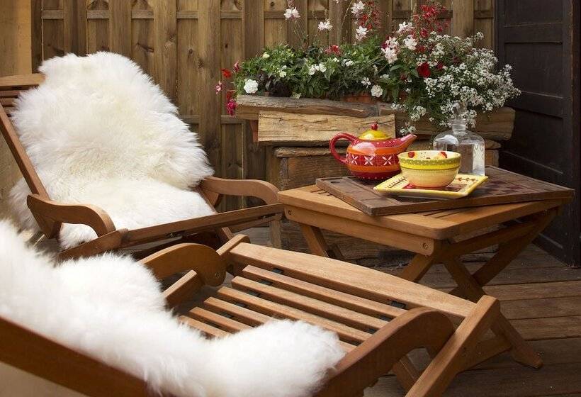 فندق Chalet Hôtel Les Cimes