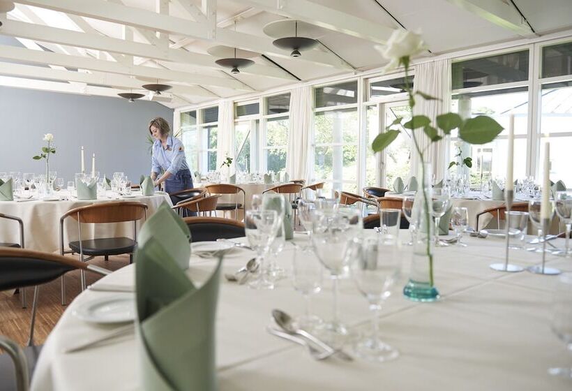 هتل Fuglsangcentret