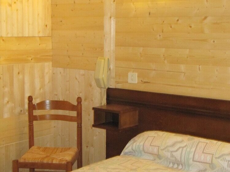 ホテル Hôtel Des Rochers