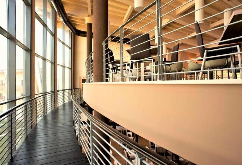 Le Blanc Hotel & Spa