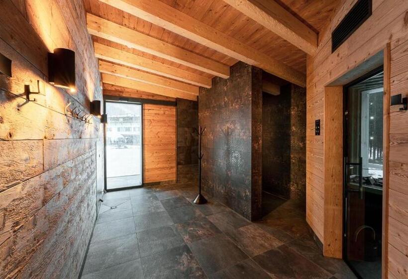 هتل Majon Miramonti