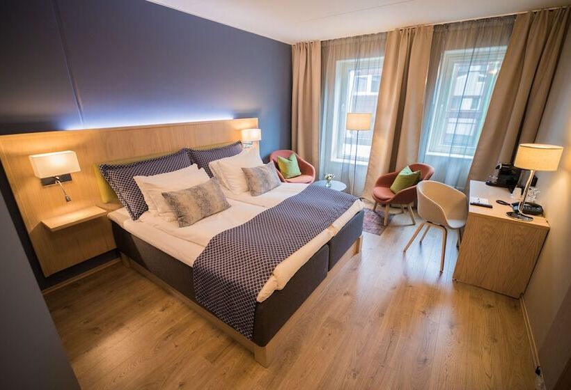 בית מלון כפרי Stord