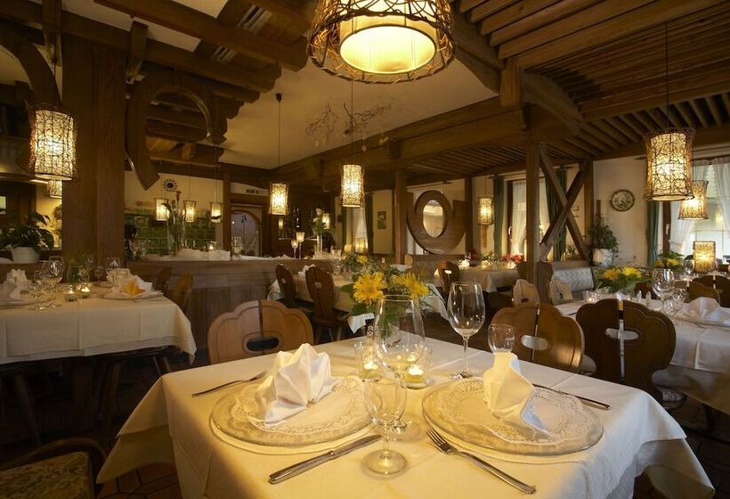 Kreuz Post Hotel Restaurant Spa