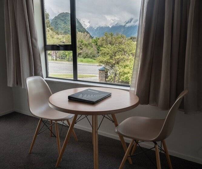 モーテル The Terrace