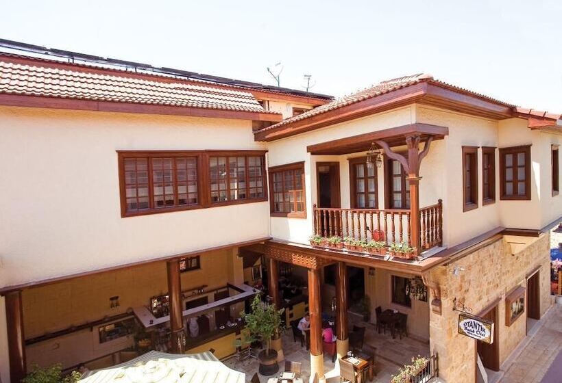 هتل Otantik Butik