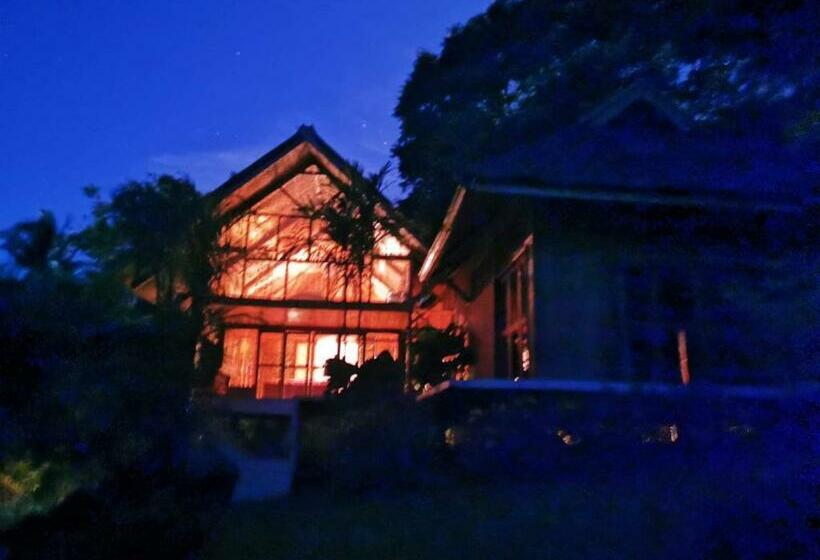 Пансион Camiguin Volcano Houses Panoramic House
