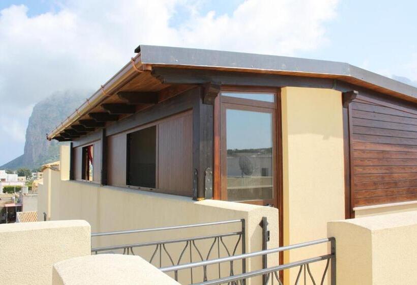 پانسیون Room And Breakfast Aloe