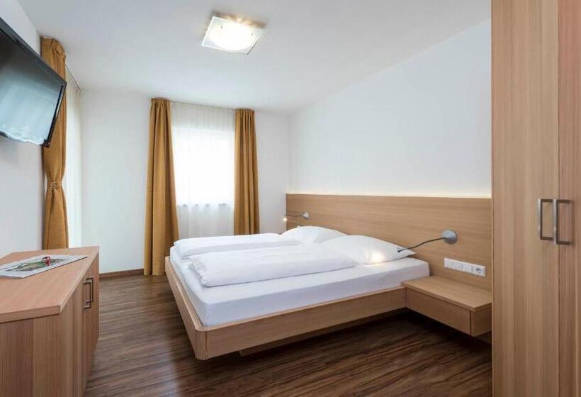Amelia Apartments