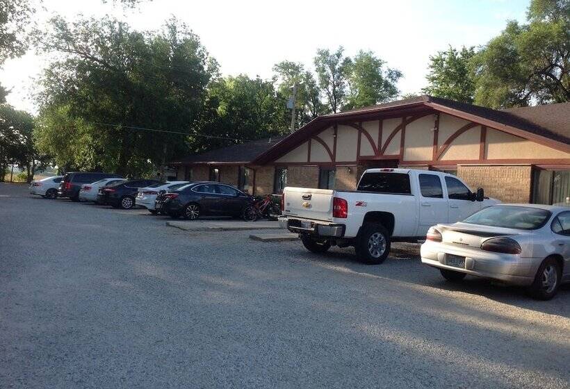 Coronado Motel & Rv Park