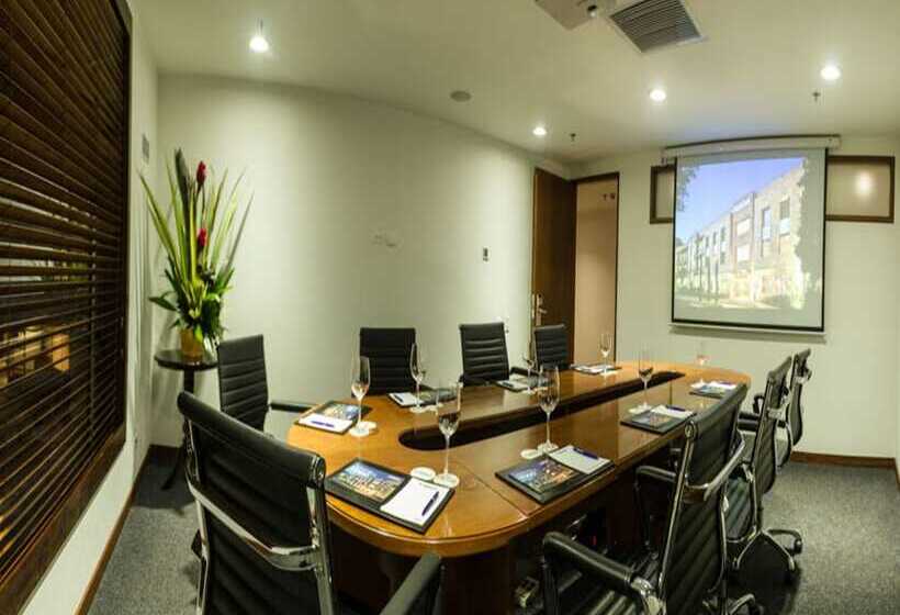 هتل Habitel Select