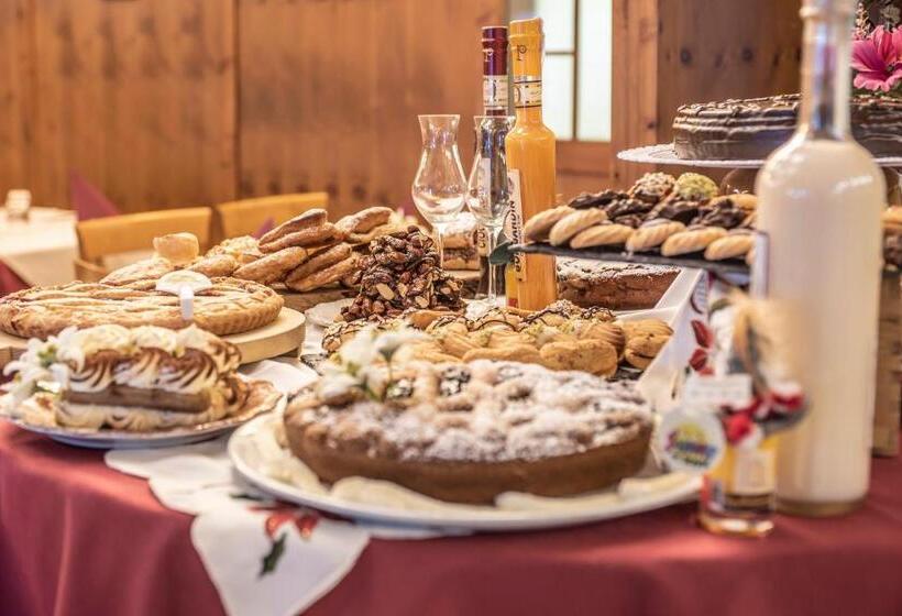 هتل Resort Al Sole