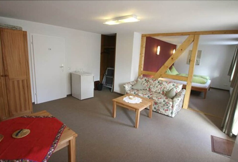 Bed and Breakfast Café Pension Feldbergblick