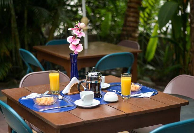 Casa Hotel Jardin Azul