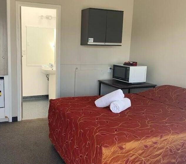 בית מלון כפרי Apple Motor Inn