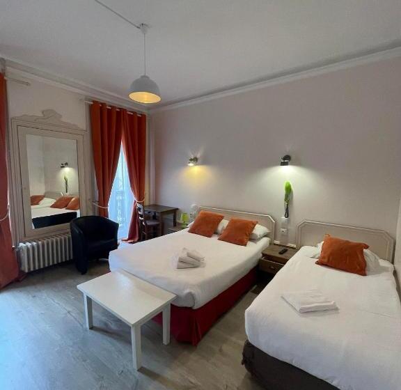 هتل Authentic By Balladins, Hôtel Le Carré D Aix