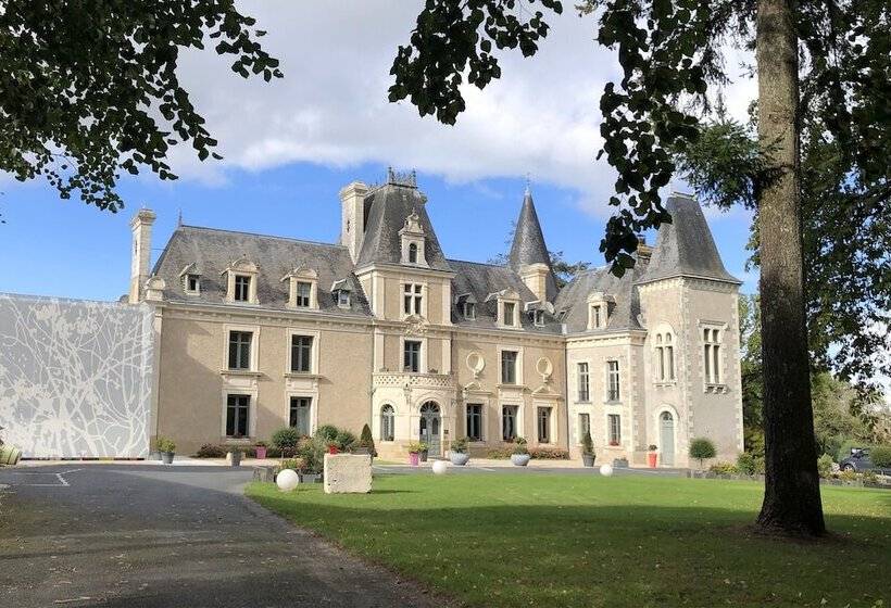فندق Château De La Barbinière