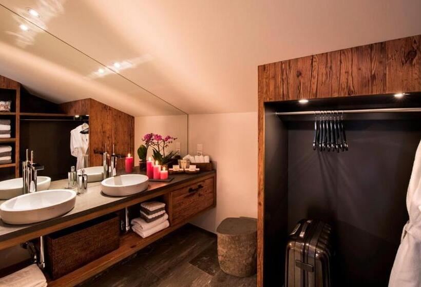 La Val Hotel & Spa