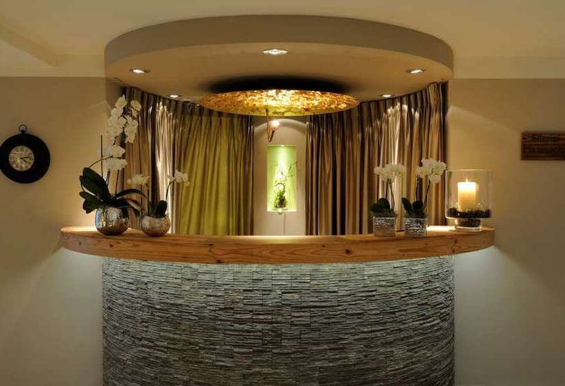 La Val Hotel & Spa