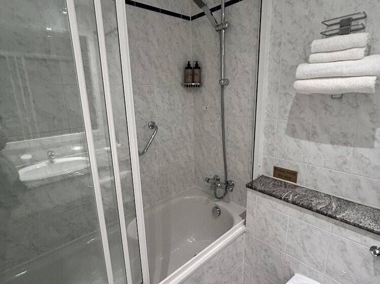 호텔 Lakeside Manor