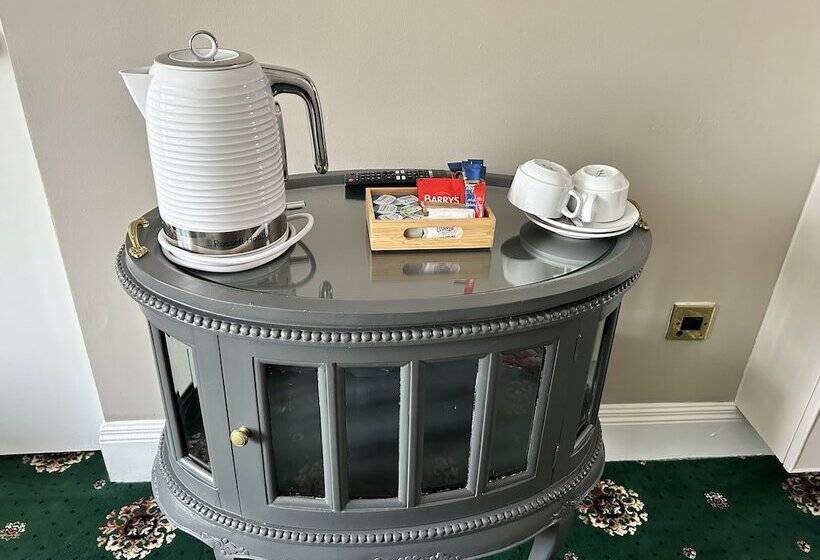 호텔 Lakeside Manor