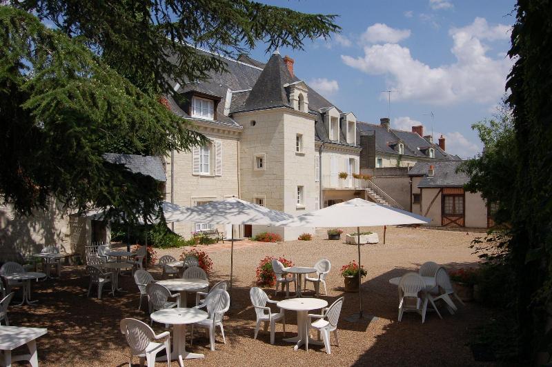 בית מלון כפרי Logis Manoir De La Giraudiere