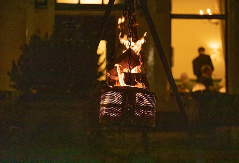 Отель Restaurant Lunia