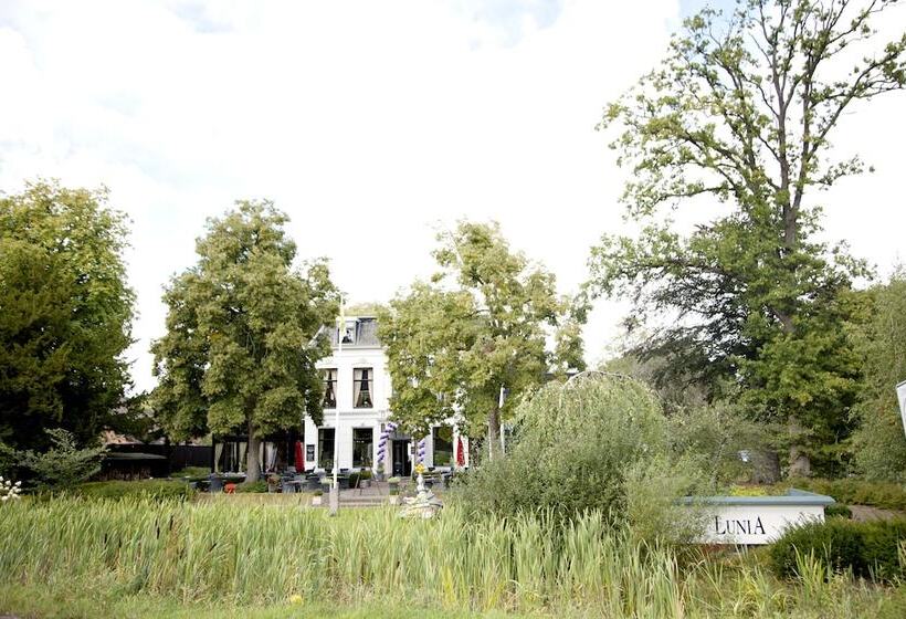 Отель Restaurant Lunia