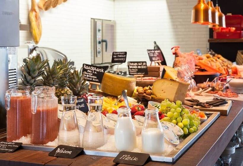 فندق Van Heeckeren