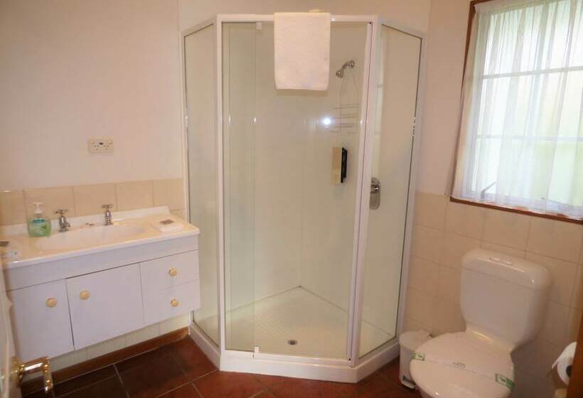 The Esplanade Motel & Conference Centre