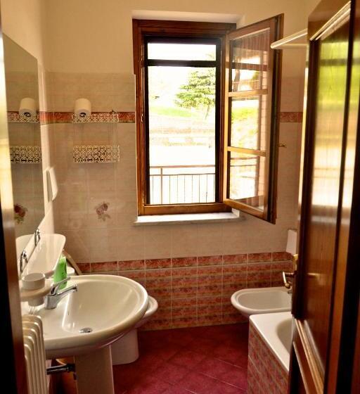 בית מלון כפרי Albergo Di Murlo