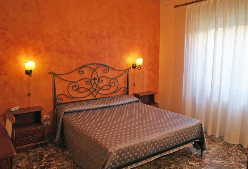 هتل Costa Azzurra