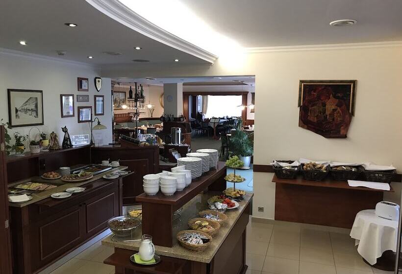 ホテル Komorni Hurka