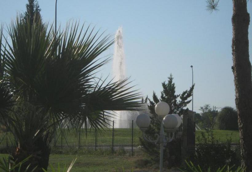 هتل La Fontaine