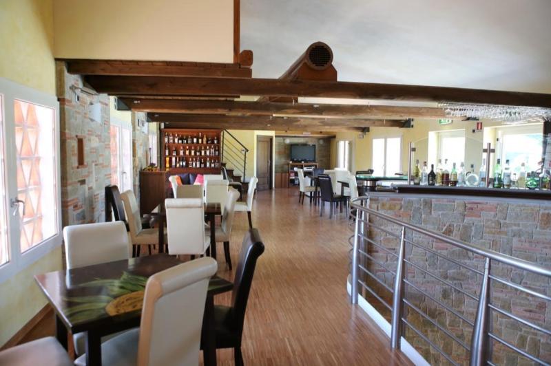 هتل Agriturismo Corte Benedetto