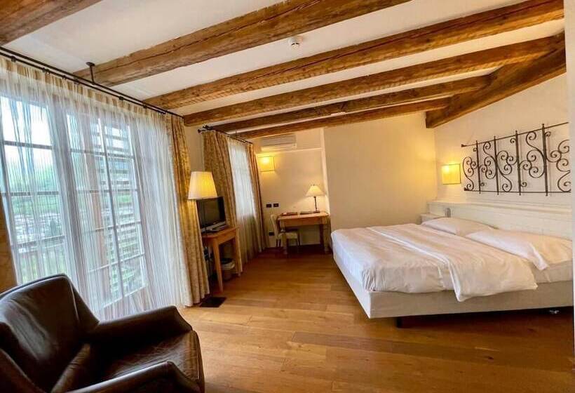 هتل Relais Vecchio Maso