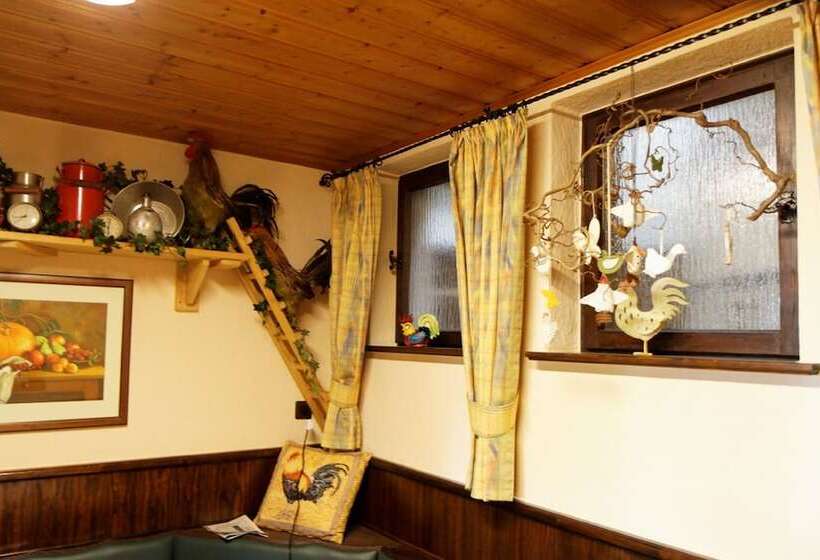 ホテル Und Landgasthof Zum Bockshahn