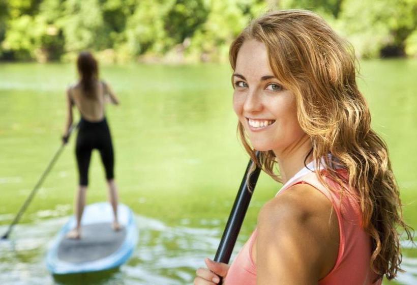 Rumbling Bald Resort