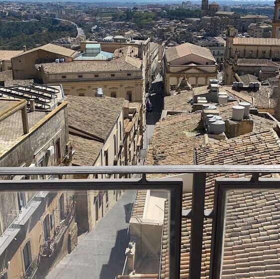 تختخواب و صبحانه Casa Tipica Siciliana Patronale Home Bedandbreakfast Tremetrisoprailcielo Camere Con Vista, Colazion