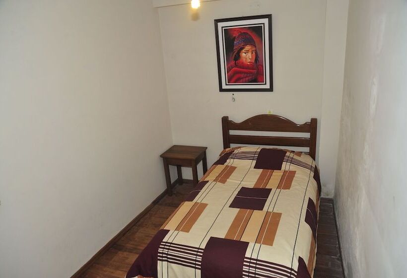 Hostal La Casona