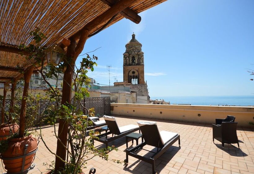 هتل Albergo L Antico Convitto