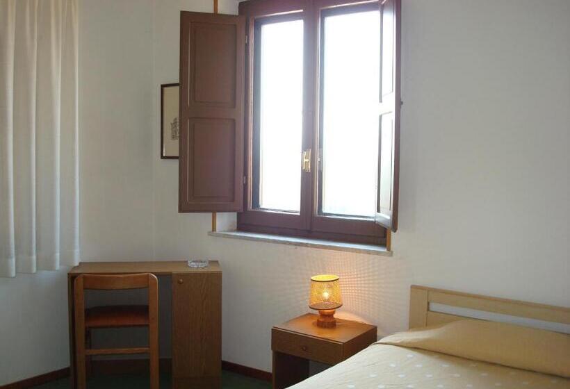 בית מלון כפרי Albergo La Sfinge