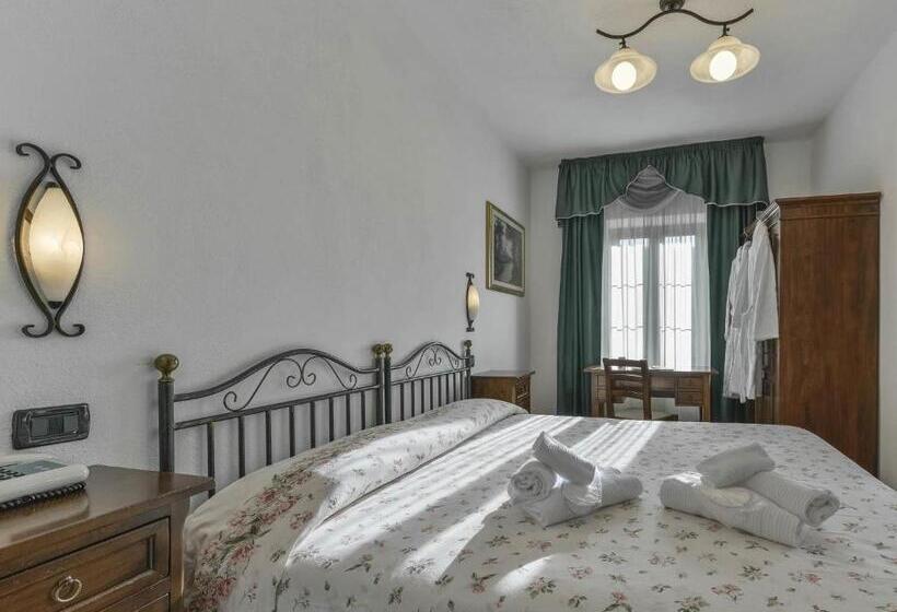 호텔 Albergo Le Macinaie  Monte Amiata