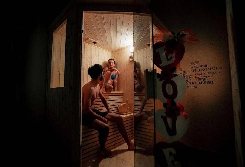 هتل Aurora Wellness & Spa