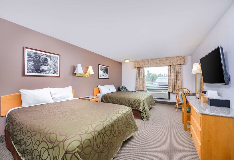 فندق Canadas Best Value Inn Valemount