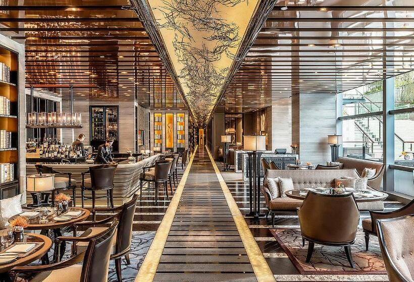 Four Seasons Hotel Shenzhen