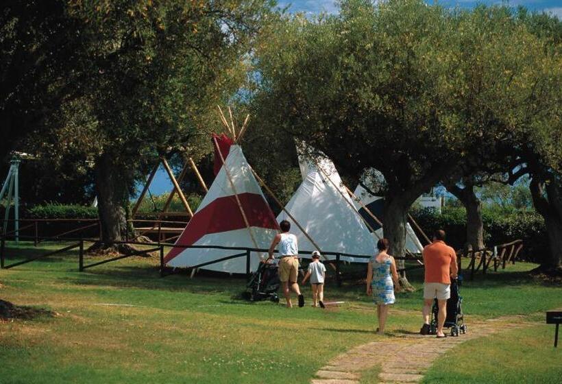 هتل Happy Village