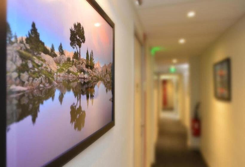 호텔 Hôtel La Croix Blanche