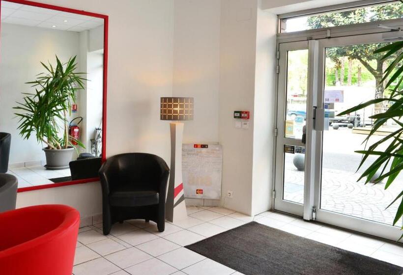 호텔 Hôtel La Croix Blanche